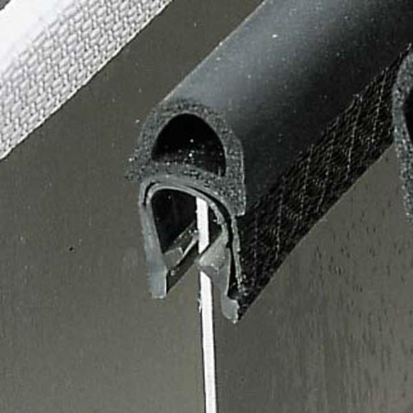 Profil těsnicí s těsnicí lištou a kuličkou (rozsah sevření 1,0–4,0 mm, těsnicí kulička 10 mm, návin 50 m) 310862 Profil těsnicí s těsnicí lištou a kuličkou (rozsah sevření 1,0–4,0 mm, těsnicí kulička 10 mm, návin 50 m) 310862
