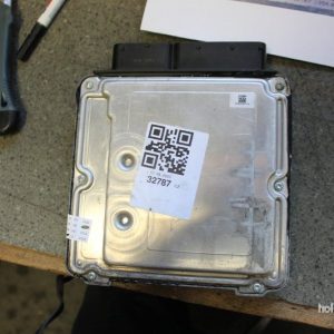 Řídící jednotka MED17.1.6 BOSCH 0261S07246 VOLKSWAGENVW 03H906023AE Řídící jednotka MED17.1.6 BOSCH 0261S07246 VOLKSWAGENVW 03H906023AE