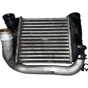 Audi A6 4F avant r.v. 2008 intercooler S5VX3T77170 Audi A6 4F avant r.v. 2008 intercooler S5VX3T77170