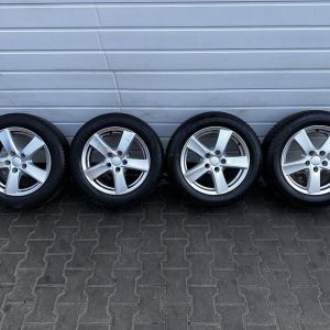 Kola 205/55 R16 2x zimní pneu Kleber 5,2mm DOT3119 2x zimní pneu Dunlop 8,7mm DOT5023 ET42 6,5Jx16H2 KBA48450 S5VX3T83474 Kola 205/55 R16 2x zimní pneu Kleber 5,2mm DOT3119 2x zimní pneu Dunlop 8,7mm DOT5023 ET42 6,5Jx16H2 KBA48450 S5VX3T83474
