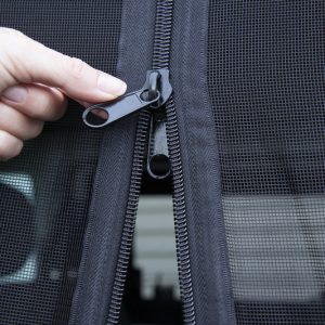 Moskytiéra magnetická polyesterová do posuvných dveří pro Opel Vivaro a Renault Trafic (2014–2019) 314148 Moskytiéra magnetická polyesterová do posuvných dveří pro Opel Vivaro a Renault Trafic (2014–2019) 314148